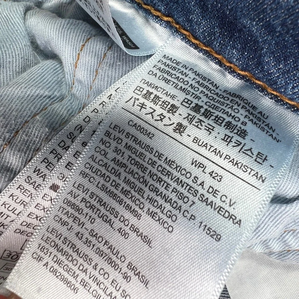 Levi's Premium 541 Slim Jeans Mens 32x32 Blue Medium Wash Five Pocket Denim